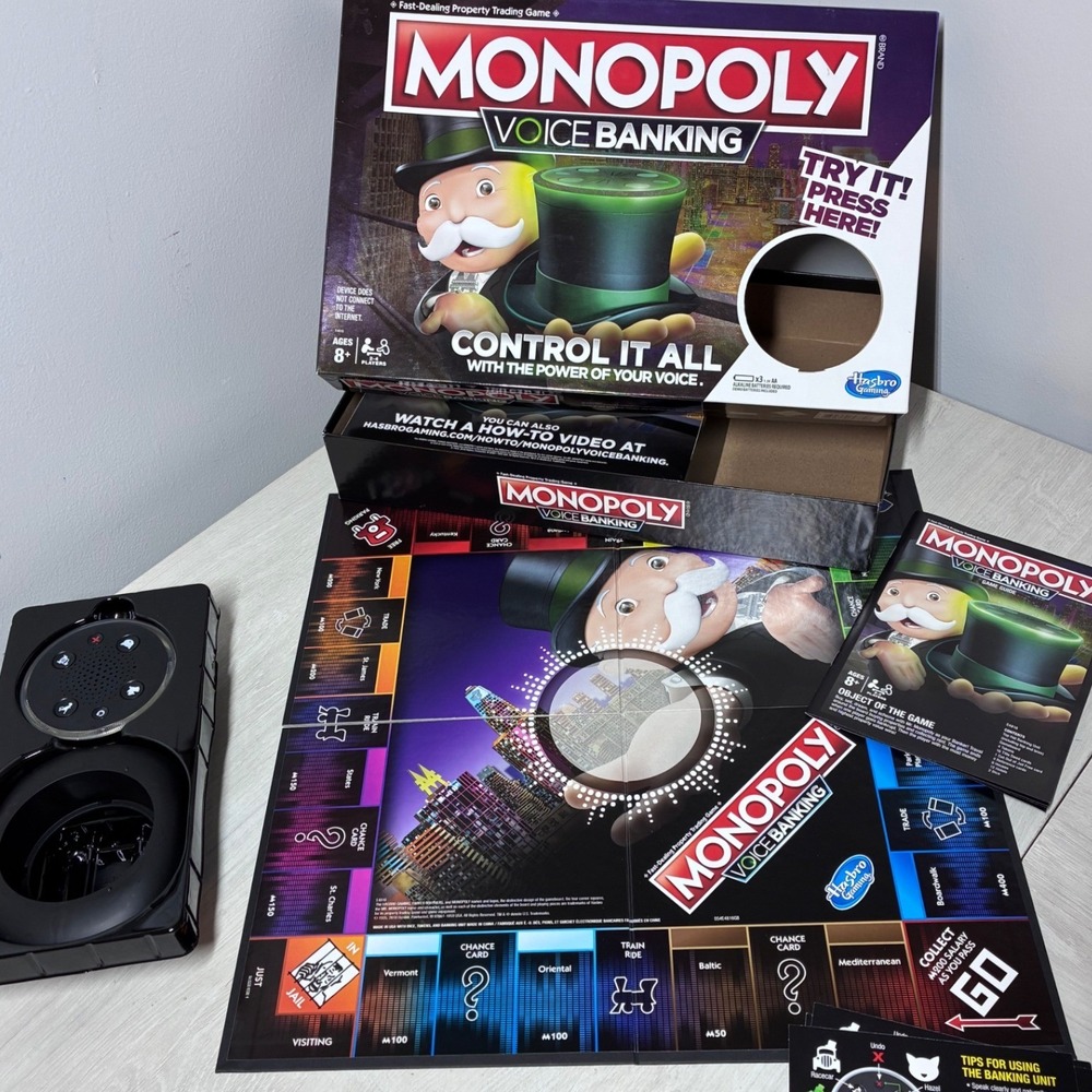 Hasbro Monopoly Voice Banking Electronic Board Game Voice Activated Tested Works